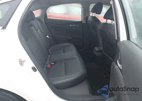 2021 Honda Insight Touring z USA, uszkodzony, nr VIN 19XZE4F99ME004034